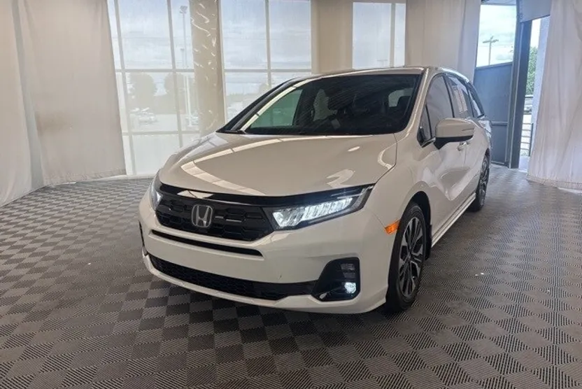 2025 Honda Odyssey Elite photo 1