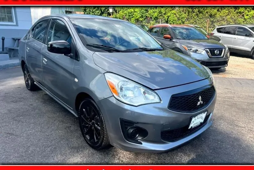 2020 Mitsubishi Mirage G4 SE photo 1