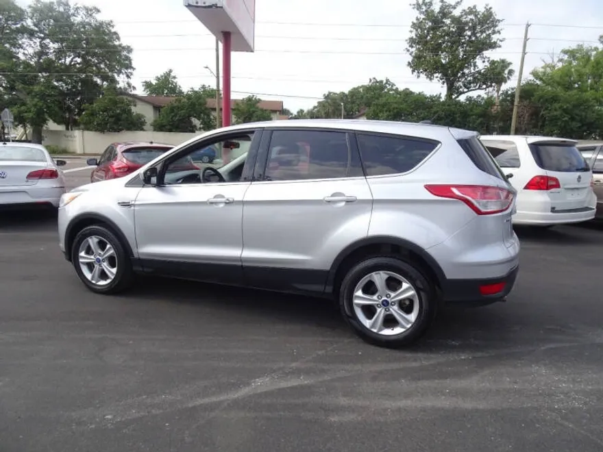 2013 Ford Escape SE photo 1