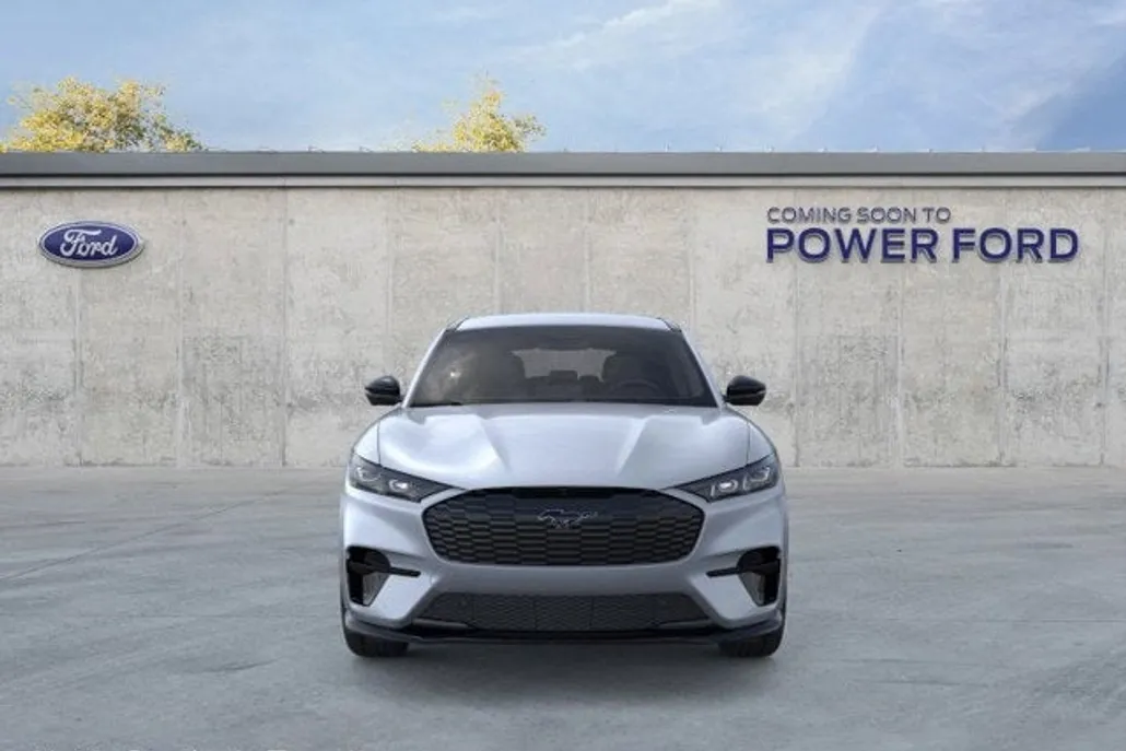 2025 Ford Mustang Mach-E GT photo 1