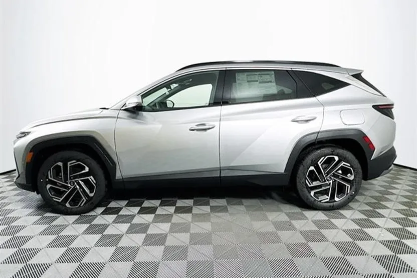 2026 Hyundai Tucson Limited photo 1