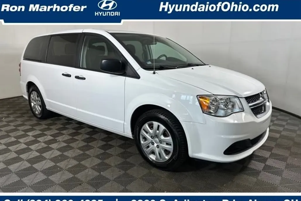 2019 Dodge Grand Caravan SE photo 1