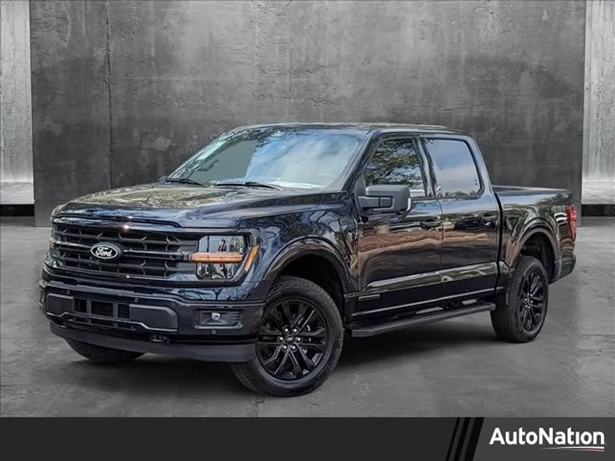 2025 Ford F-150 XLT photo 1
