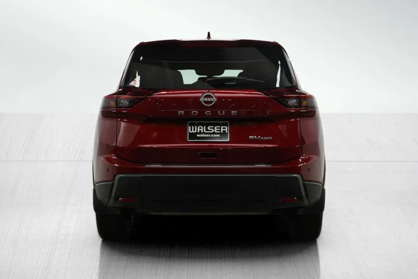 2024 Nissan Rogue SV photo 1