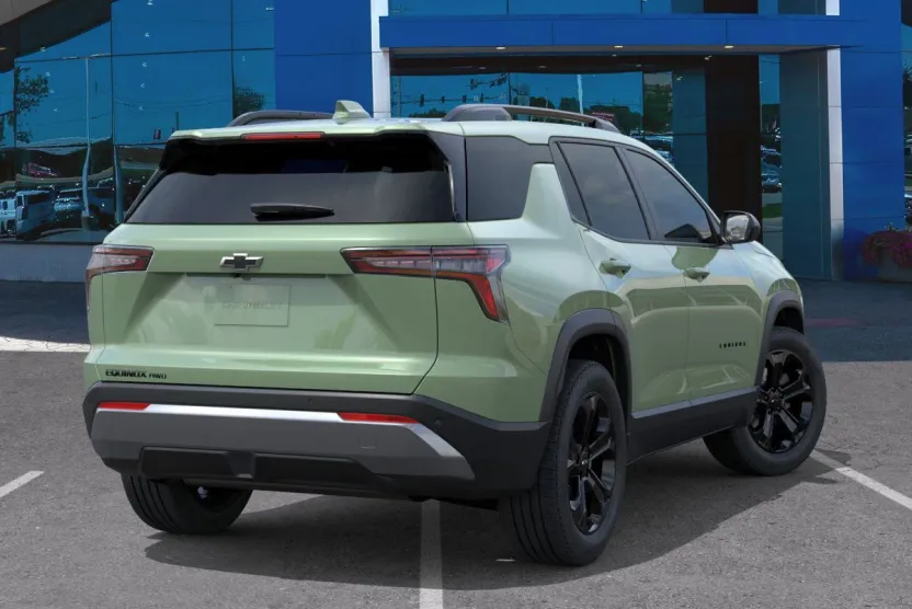 2026 Chevrolet Equinox LT photo 1