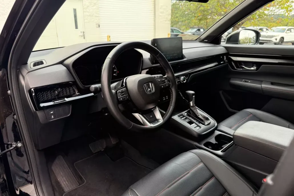 2025 Honda CR-V Hybrid Sport Touring photo 1