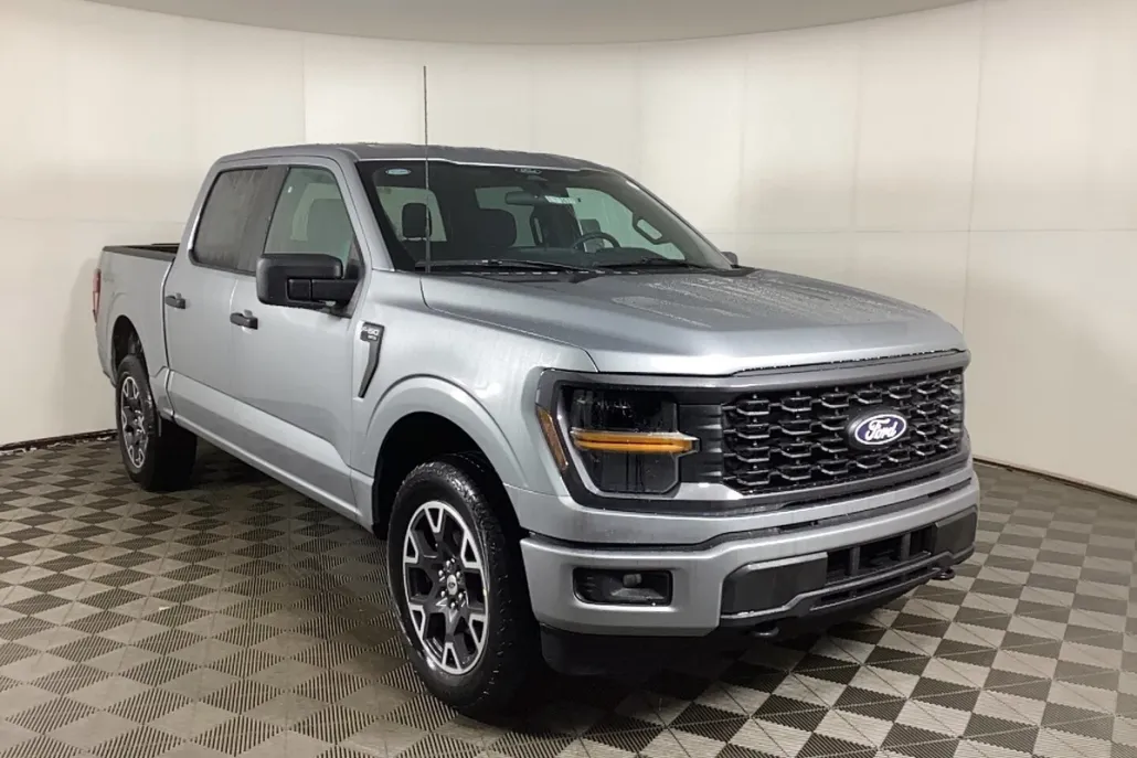 2025 Ford F-150 STX photo 1