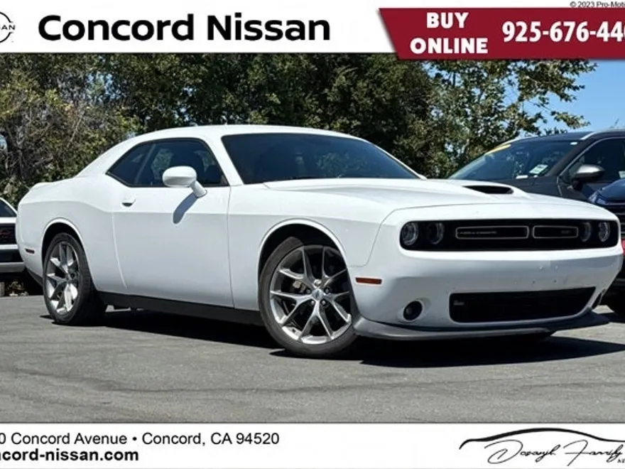2022 Dodge Challenger GT photo 1