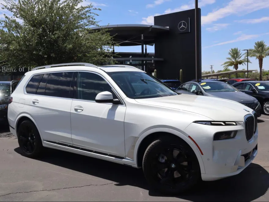 2023 Bmw X7 xDrive40i photo 1