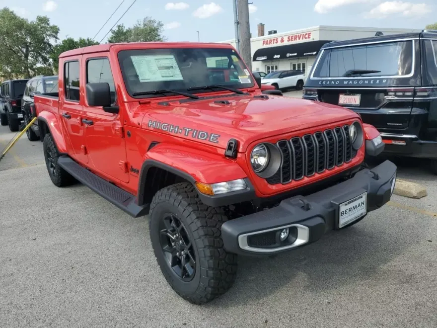 2025 Jeep Gladiator Sport photo 1