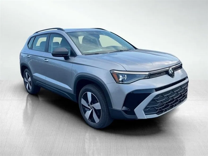 2025 Volkswagen Taos S photo 1