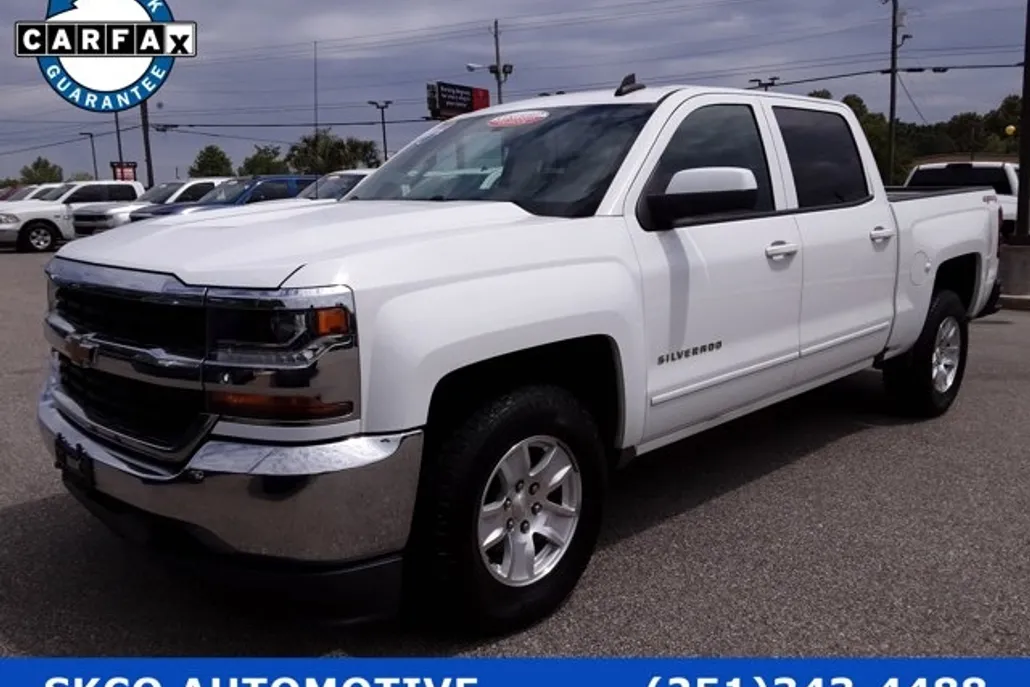 2016 Chevrolet Silverado 1500 LT photo 1