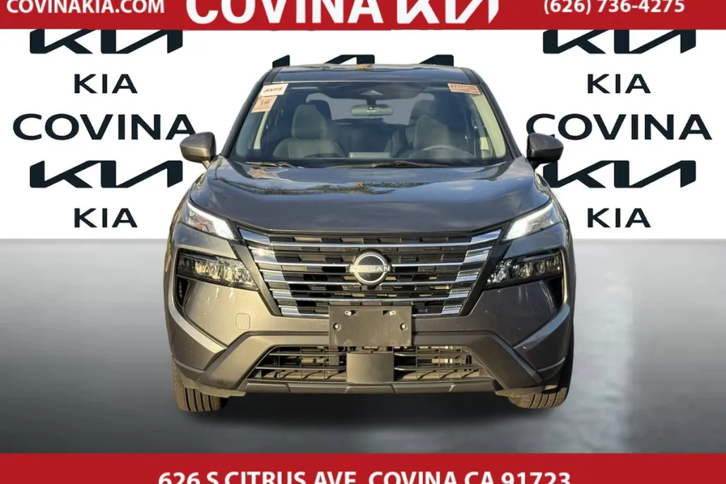 2024 Nissan Rogue SV photo 1