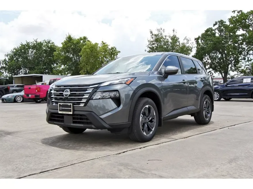 2026 Nissan Rogue SV photo 1