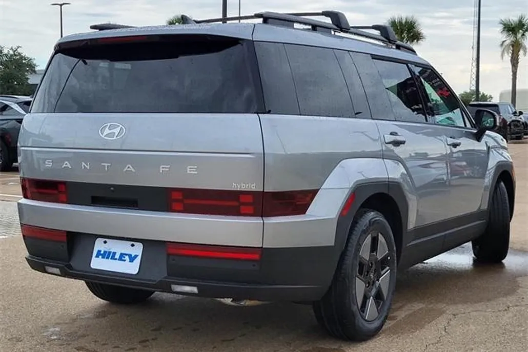2026 Hyundai Santa Fe SEL photo 1