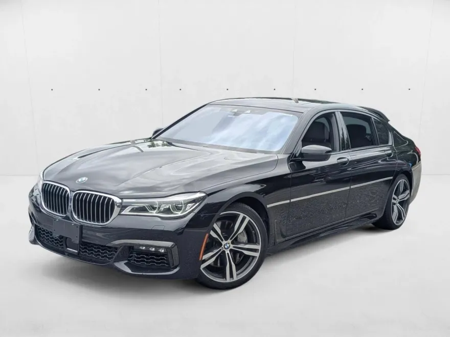 2019 Bmw 750i xDrive Sedan photo 1