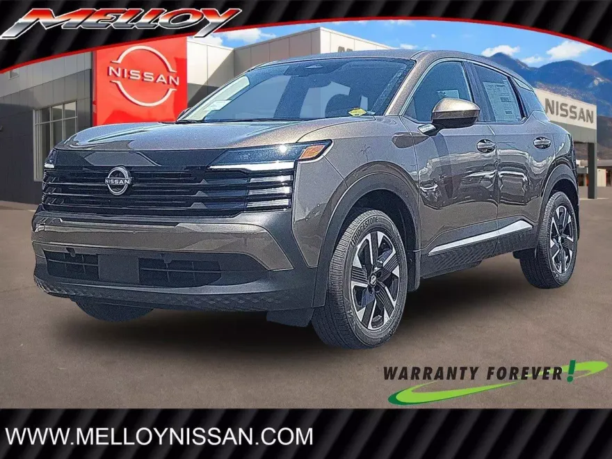 2025 Nissan Kicks SV photo 1