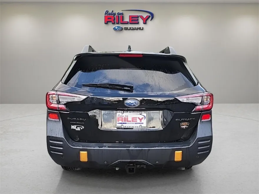 2025 Subaru Outback Wilderness photo 1