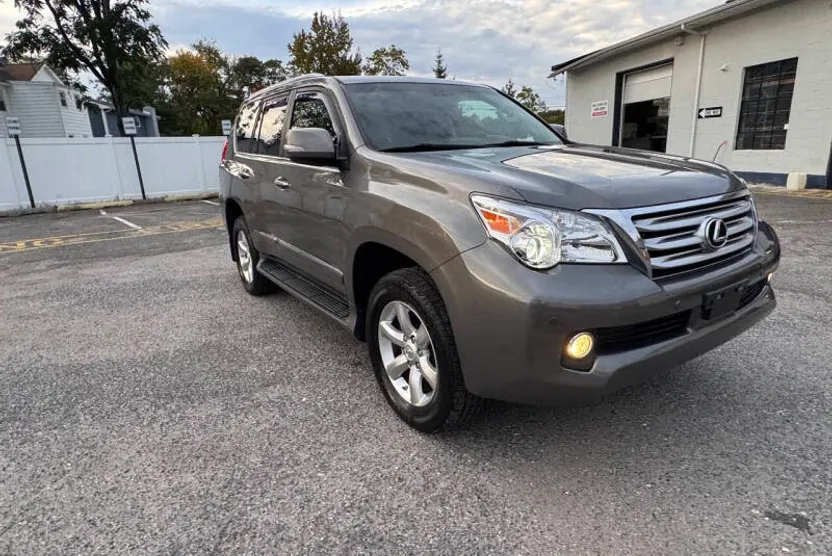 2013 Lexus GX 460 Base photo 1