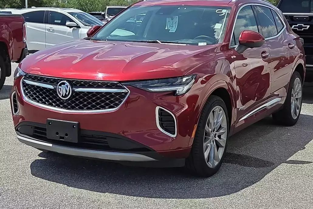 2023 Buick Envision Avenir photo 1