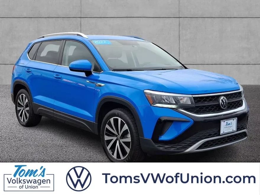 2022 Volkswagen Taos SE photo 1