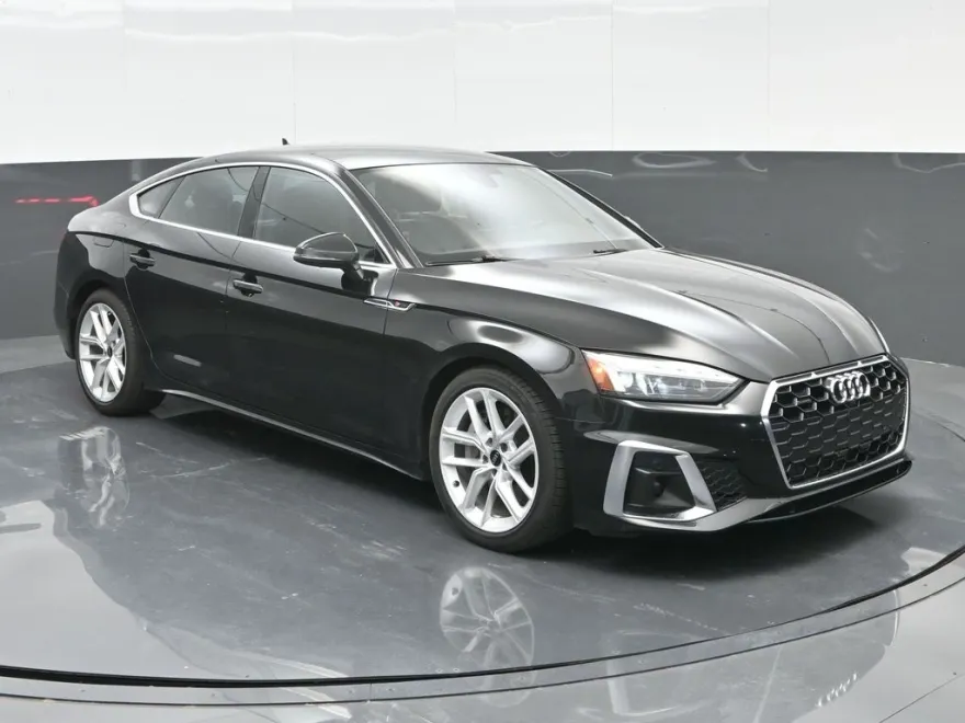 2024 Audi A5 45 S line Premium Plus Quattro photo 1