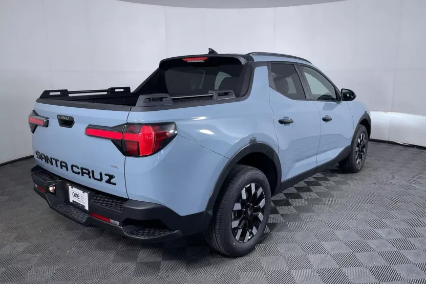 2026 Hyundai Santa Cruz SEL photo 1