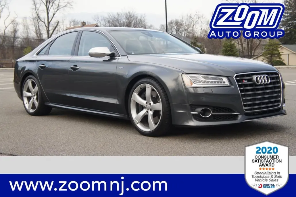 2015 Audi S8 4.0T Quattro photo 1