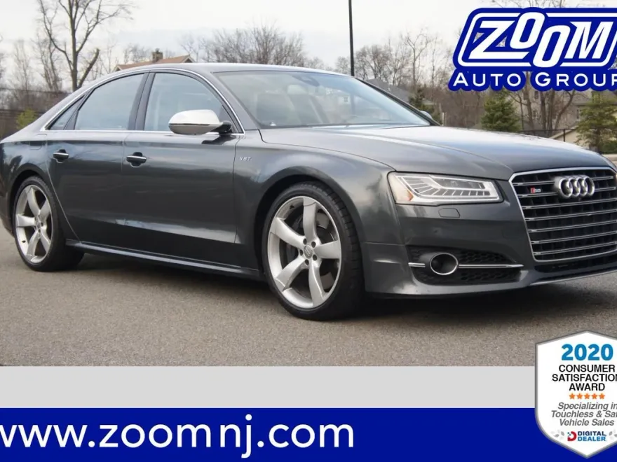 2015 Audi S8 4.0T Quattro photo 1