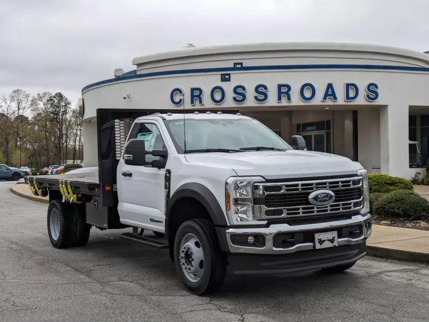 2024 Ford F-550 XL photo 1