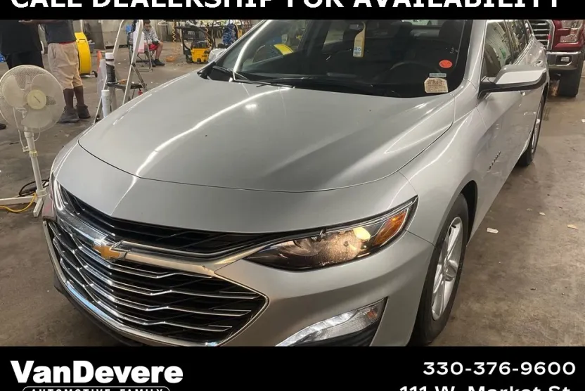 2022 Chevrolet Malibu 1LT photo 1