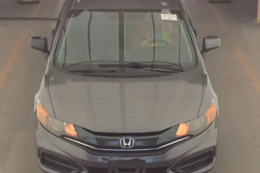 2015 Honda Civic LX photo 1