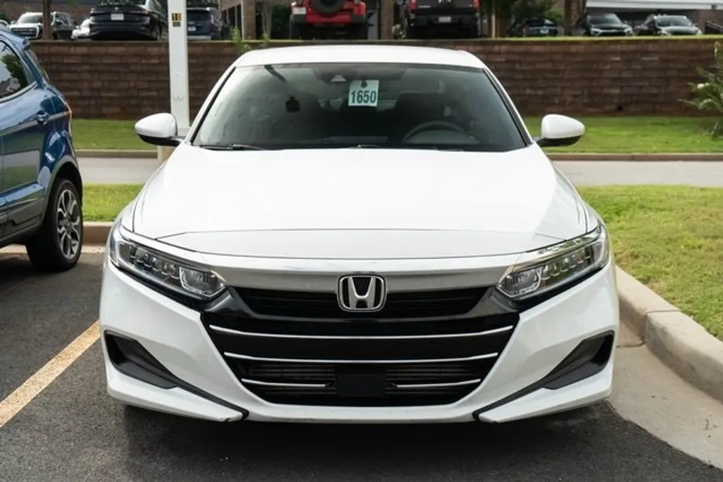 2022 Honda Accord LX photo 1