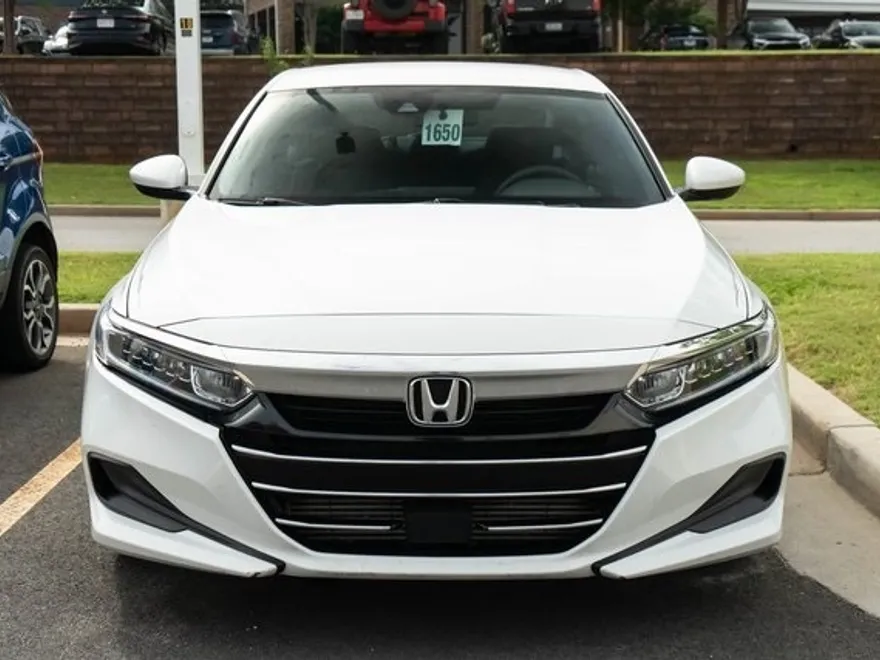 2022 Honda Accord LX photo 1