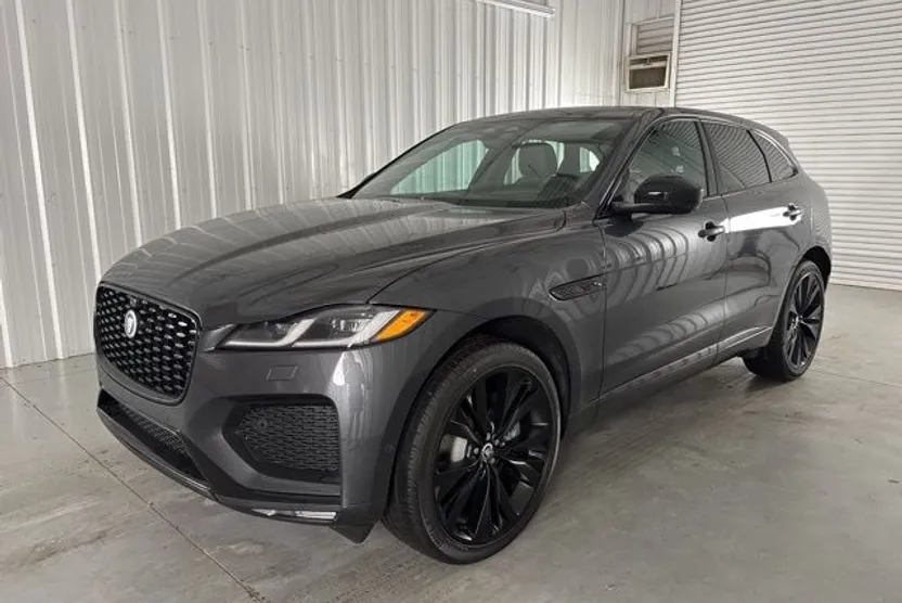 2026 Jaguar F-PACE P250 R-Dynamic S photo 1