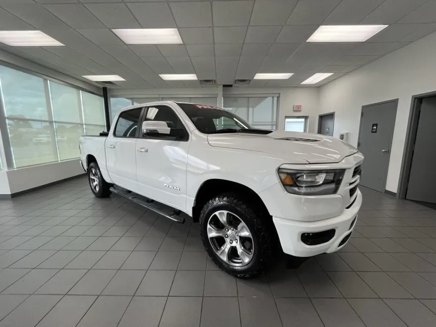 2023 Ram 1500 Laramie photo 1