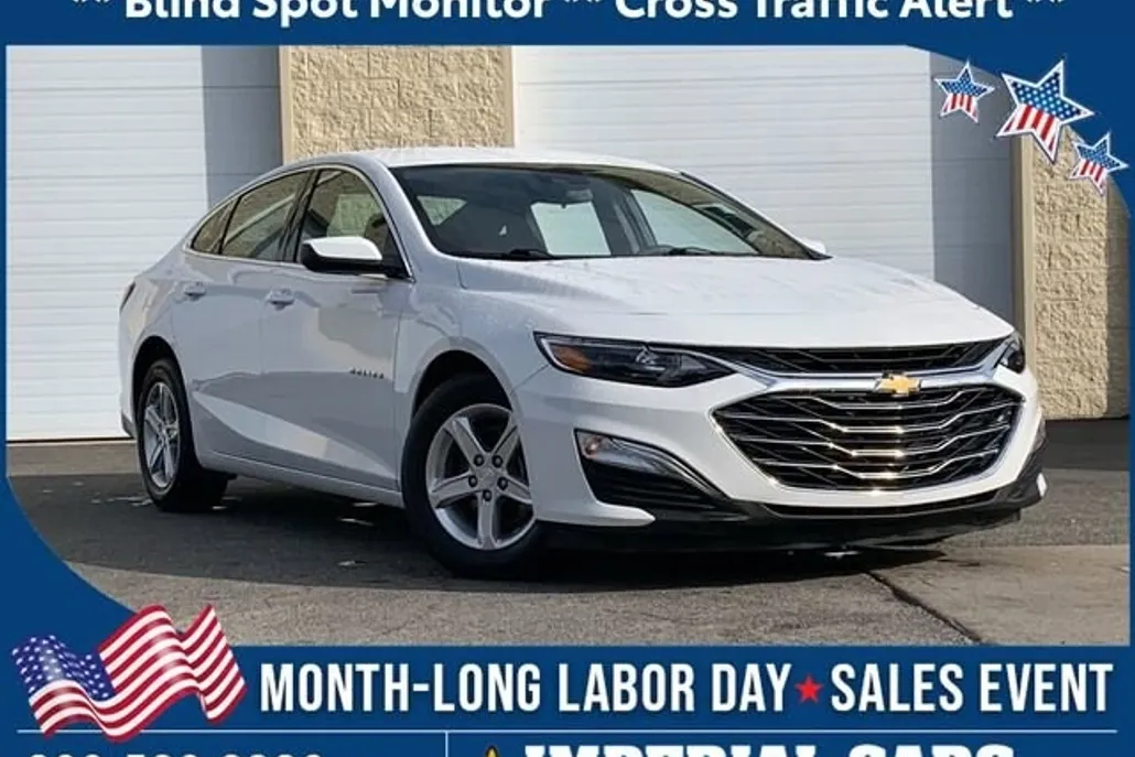 2024 Chevrolet Malibu LS photo 1