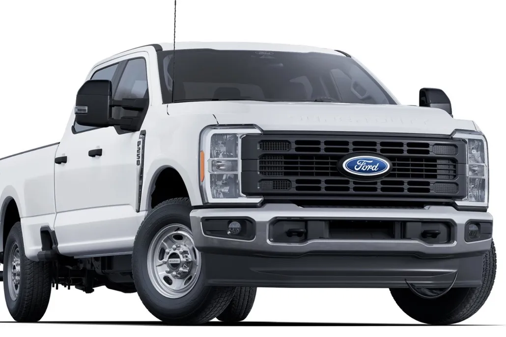 2025 Ford F-250 photo 1
