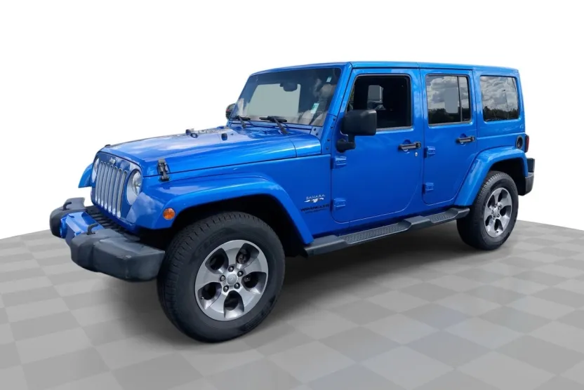 2016 Jeep Wrangler Unlimited Sahara photo 1