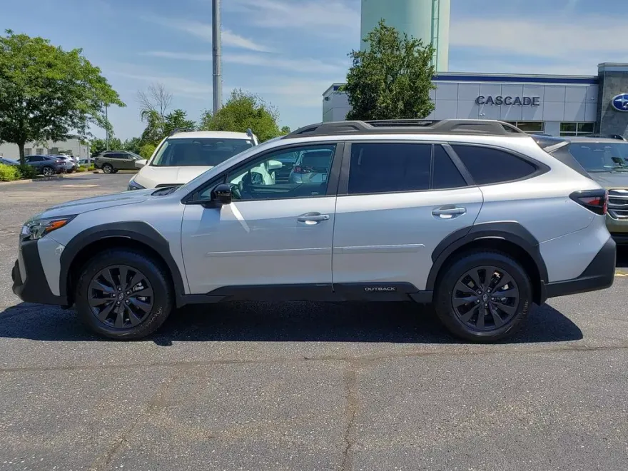 2025 Subaru Outback Onyx Edition photo 1