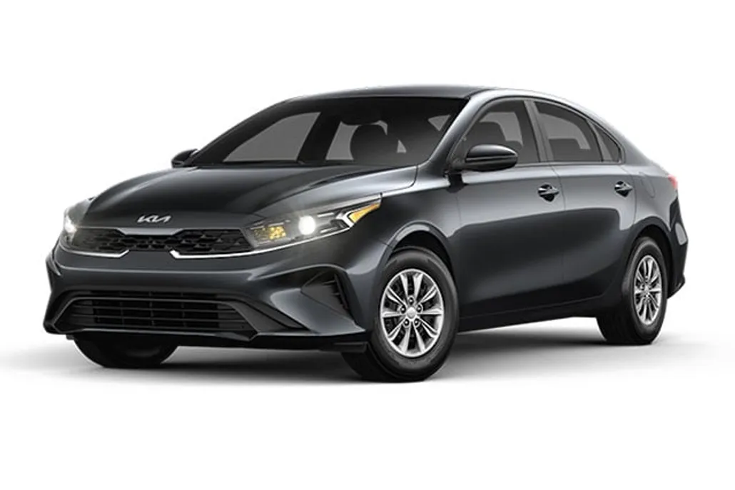 2024 Kia Forte LXS photo 1