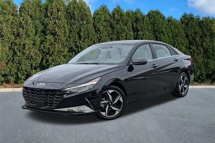 2023 Hyundai Elantra Limited photo 1