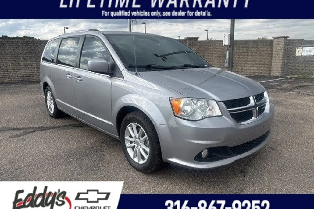 2020 Dodge Grand Caravan SXT photo 1