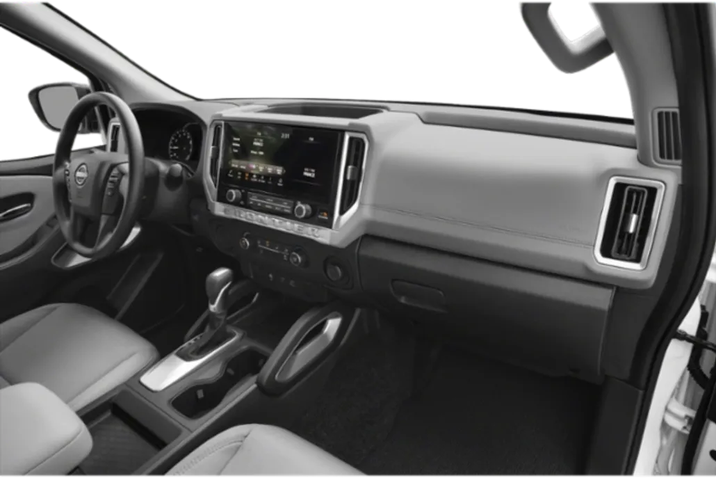 2025 Nissan Frontier SV photo 2