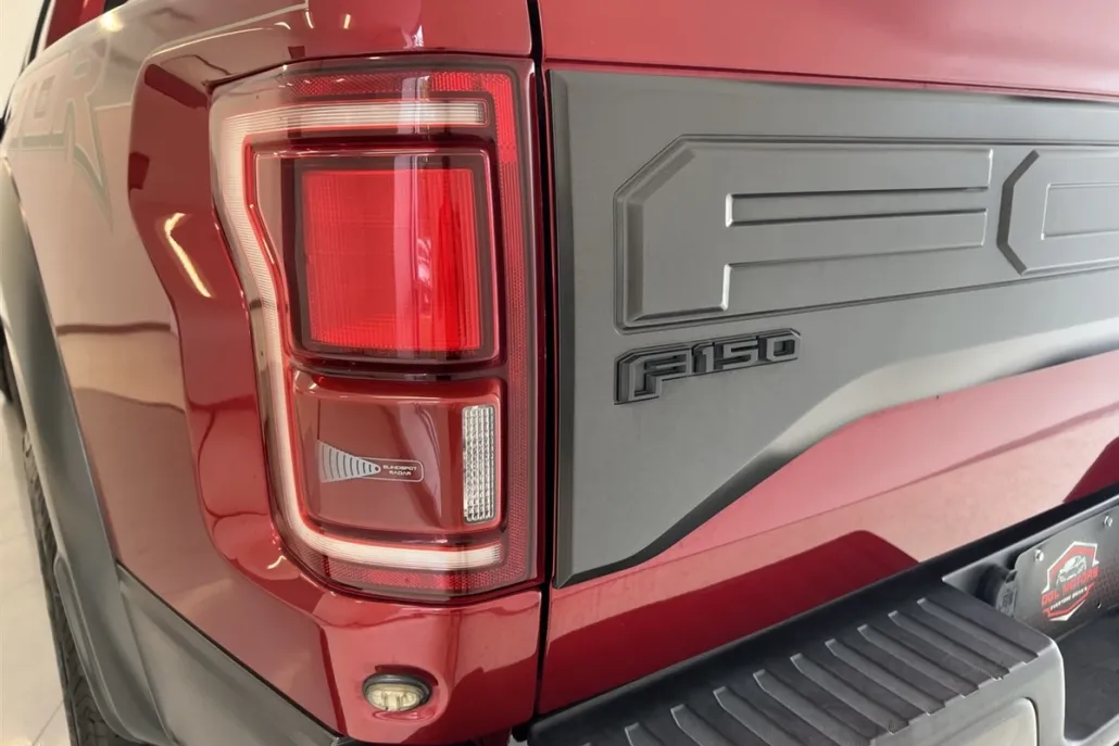 2018 Ford F-150 Raptor photo 1