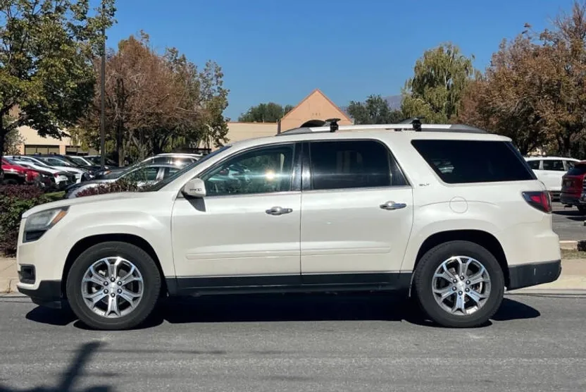 2015 Gmc Acadia SLT photo 1