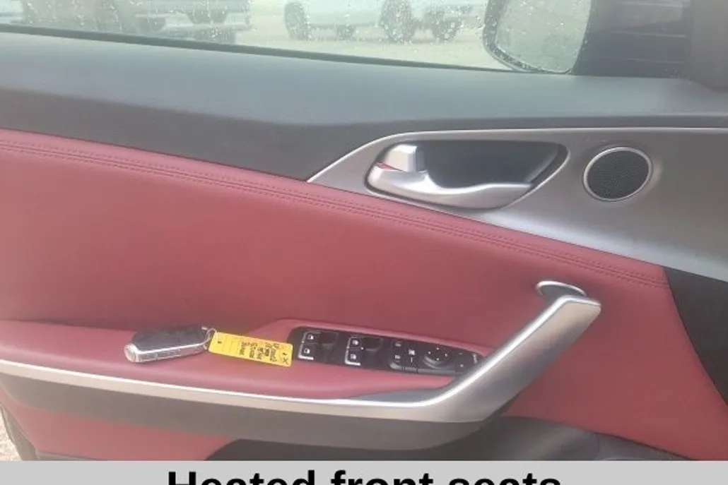 2018 Kia Stinger GT photo 1