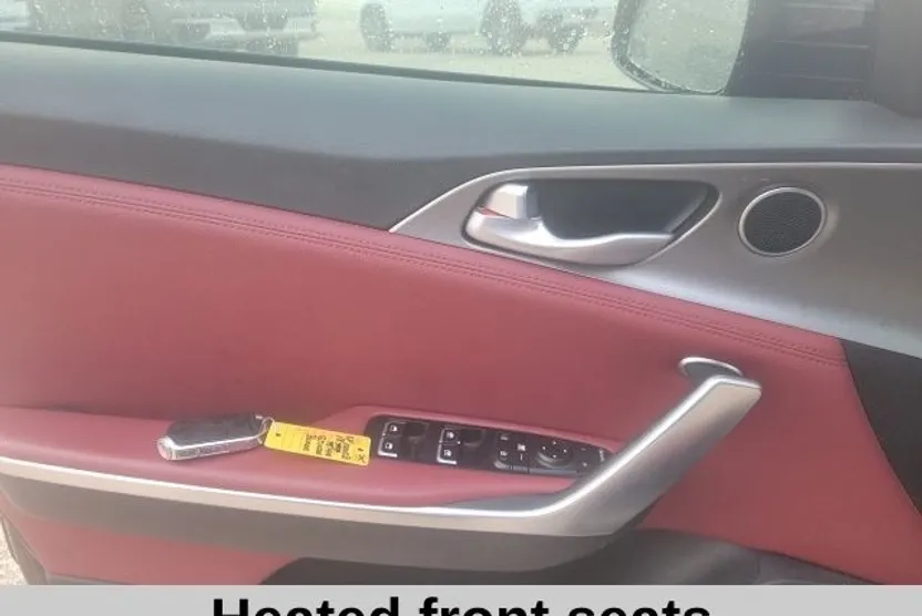 2018 Kia Stinger GT photo 1