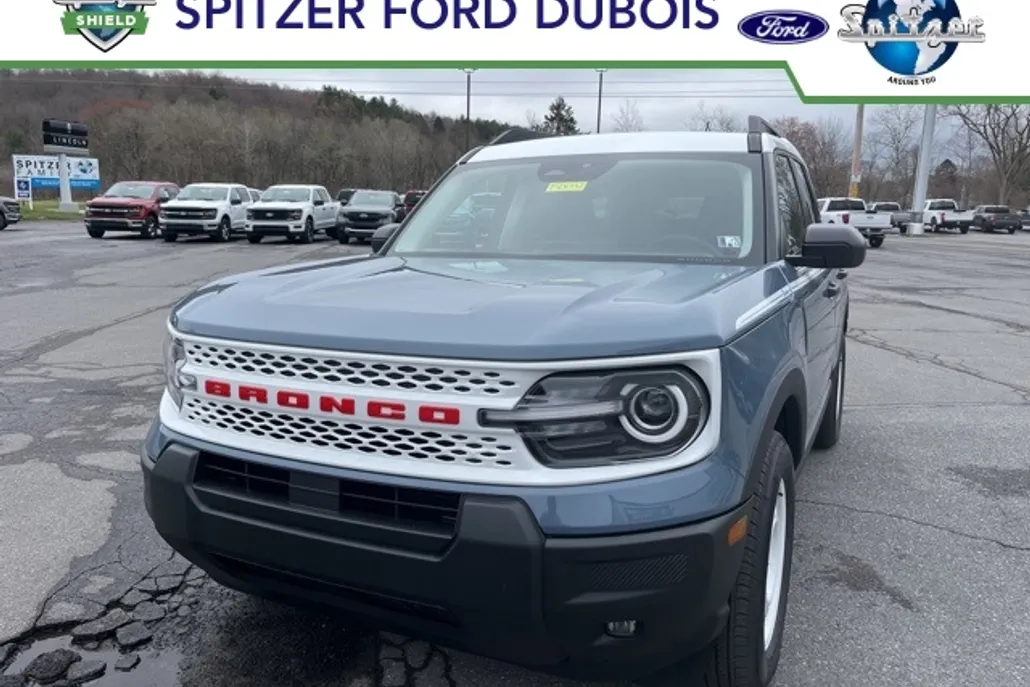 2025 Ford Bronco Sport Heritage photo 1