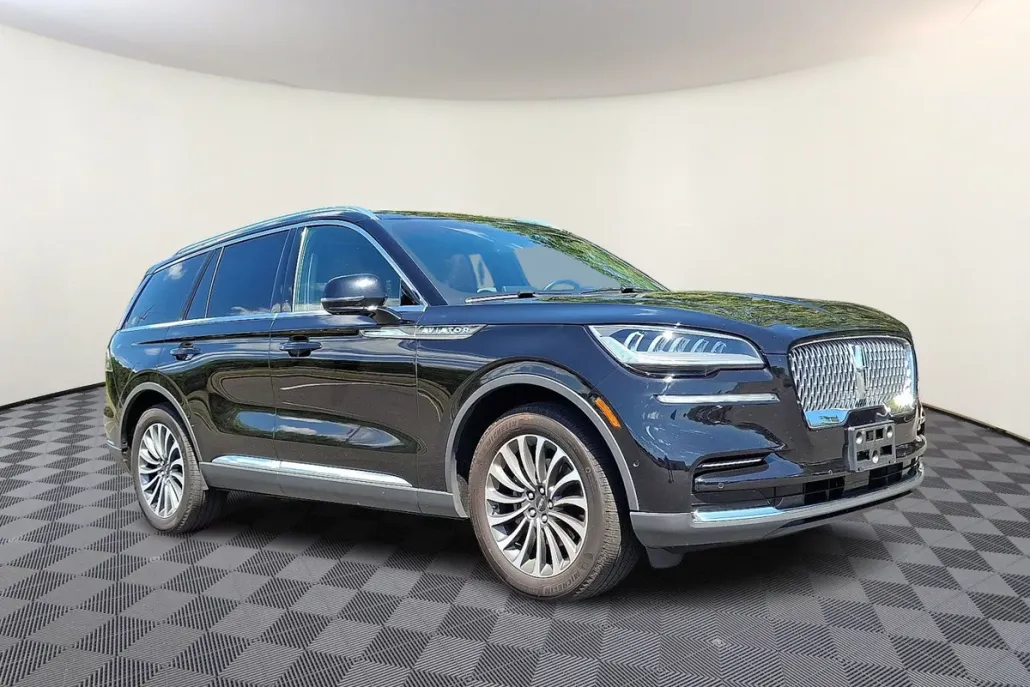 2022 Lincoln Aviator Reserve photo 1